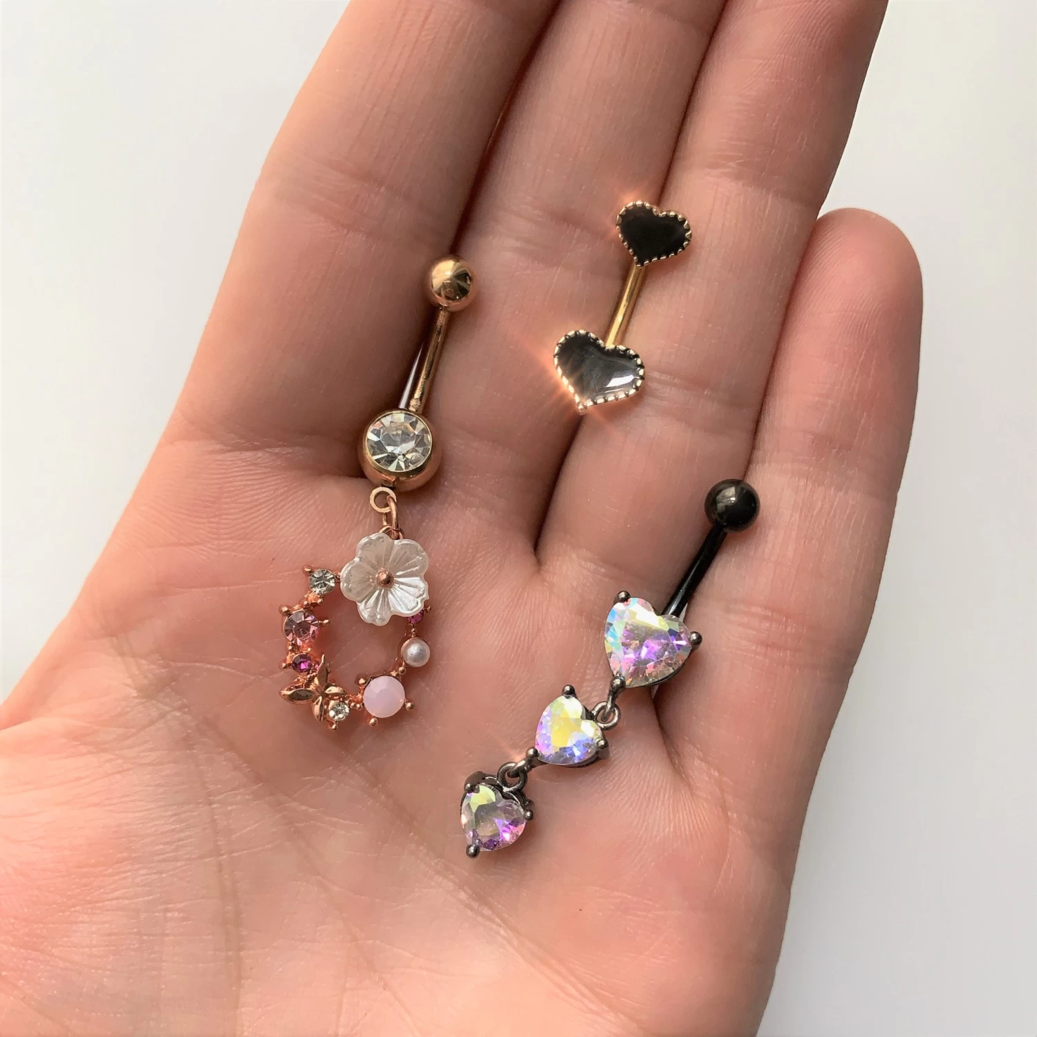 Gaby Clear CZ Gem Black Triple Heart Dangle Belly Ring 2 Gaby Clear CZ Gem Black Triple Heart Dangle Belly Ring - Image 2