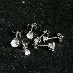 20 Gauge Clear CZ Gem 3mm To 5mm Post Stud Earring Set Of 3 13 20 Gauge Clear CZ Gem 3mm To 5mm Post Stud Earring Set Of 3 -Body Jewelry Store 71637.otherimage6
