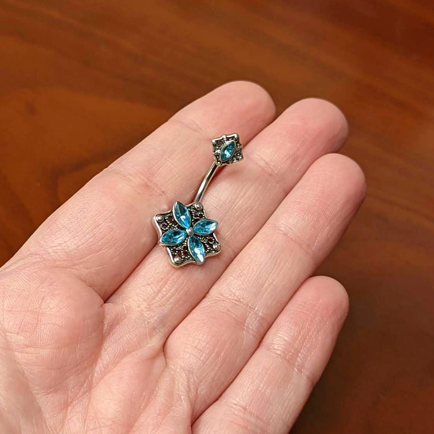 Blue Gem Baroque Rhombus Flower Double Mount Belly Ring 3 Blue Gem Baroque Rhombus Flower Double Mount Belly Ring - Image 3