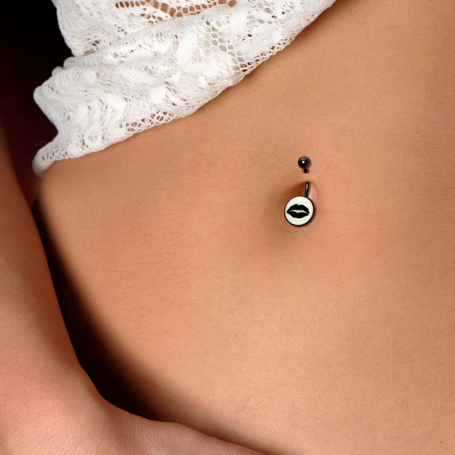 Black Glow In The Dark Lipstick Kiss Mark Belly Ring 4 Black Glow In The Dark Lipstick Kiss Mark Belly Ring - Image 4