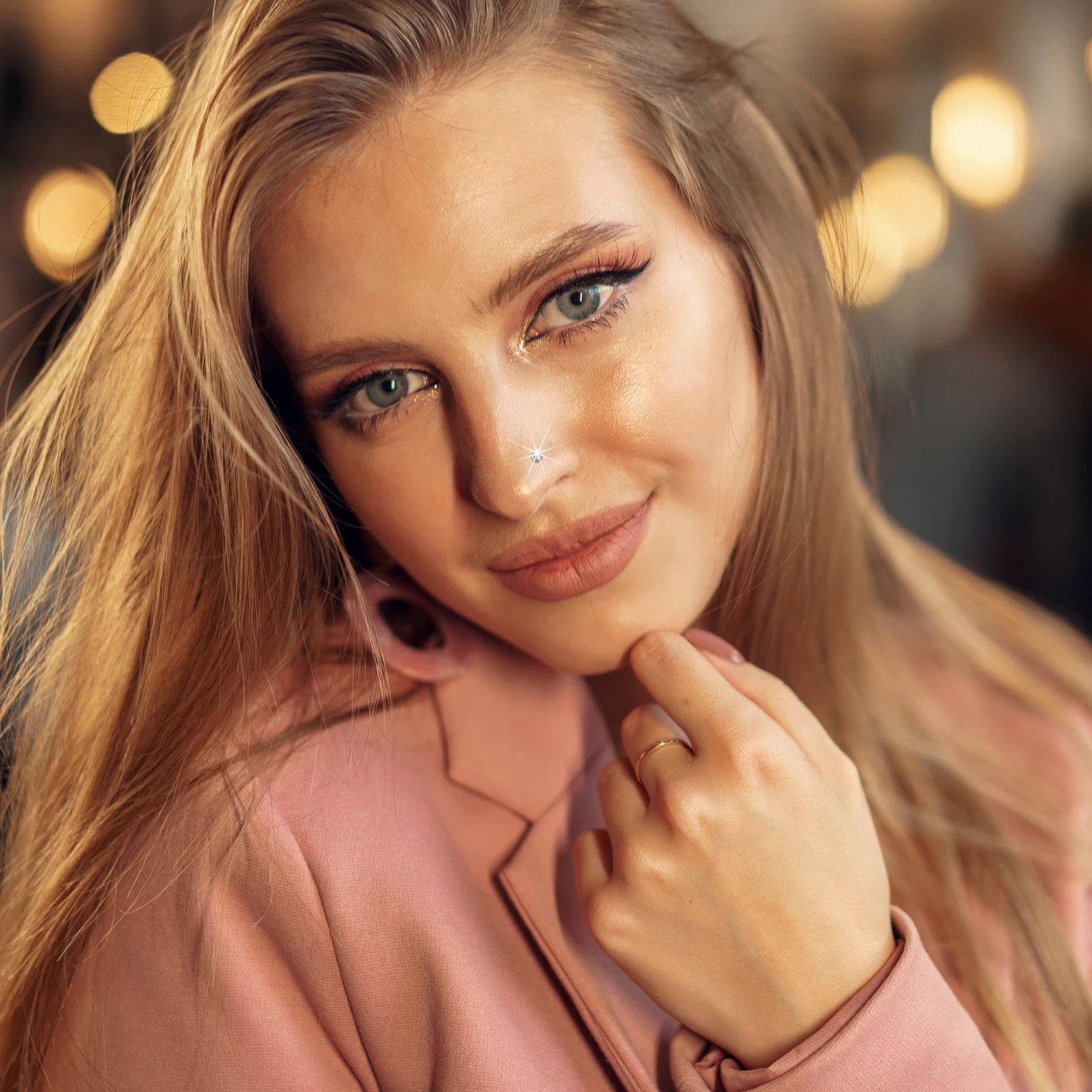 18 Gauge 14KT White Gold 1.5mm Genuine Diamond Bioplast Micro Nose Ring 7 18 Gauge 14KT White Gold 1.5mm Genuine Diamond Bioplast Micro Nose Ring - Image 7